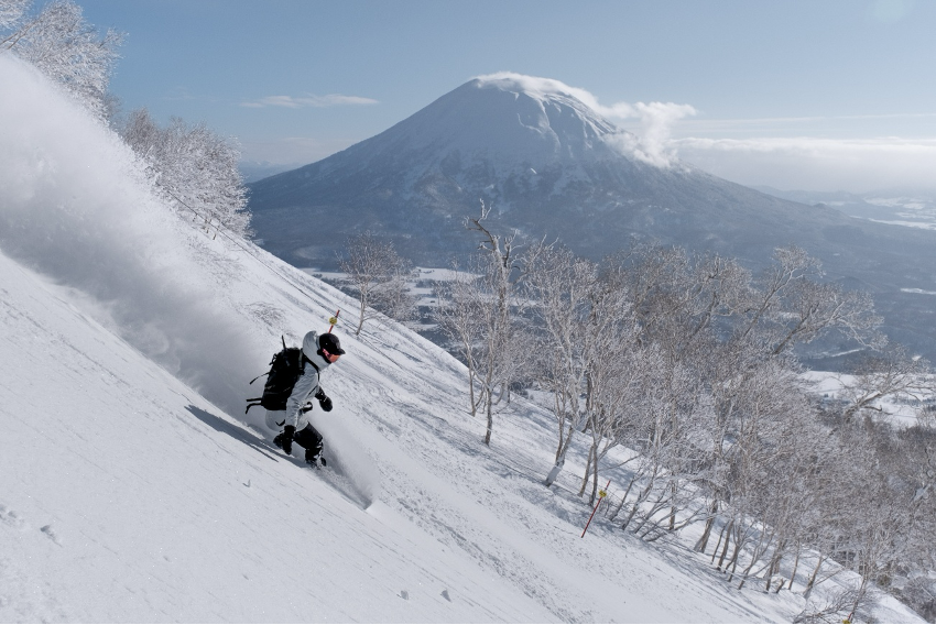 Snowboarding in Niseko Area